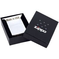 Фото товара Зажигалка Zippo Classic High Polish, серебристая